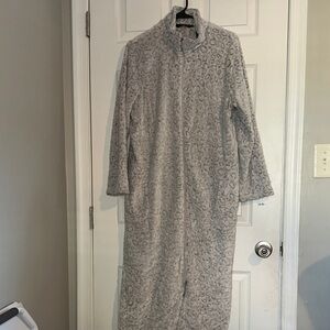 Cozy Gray Women's Sleepwear Robe